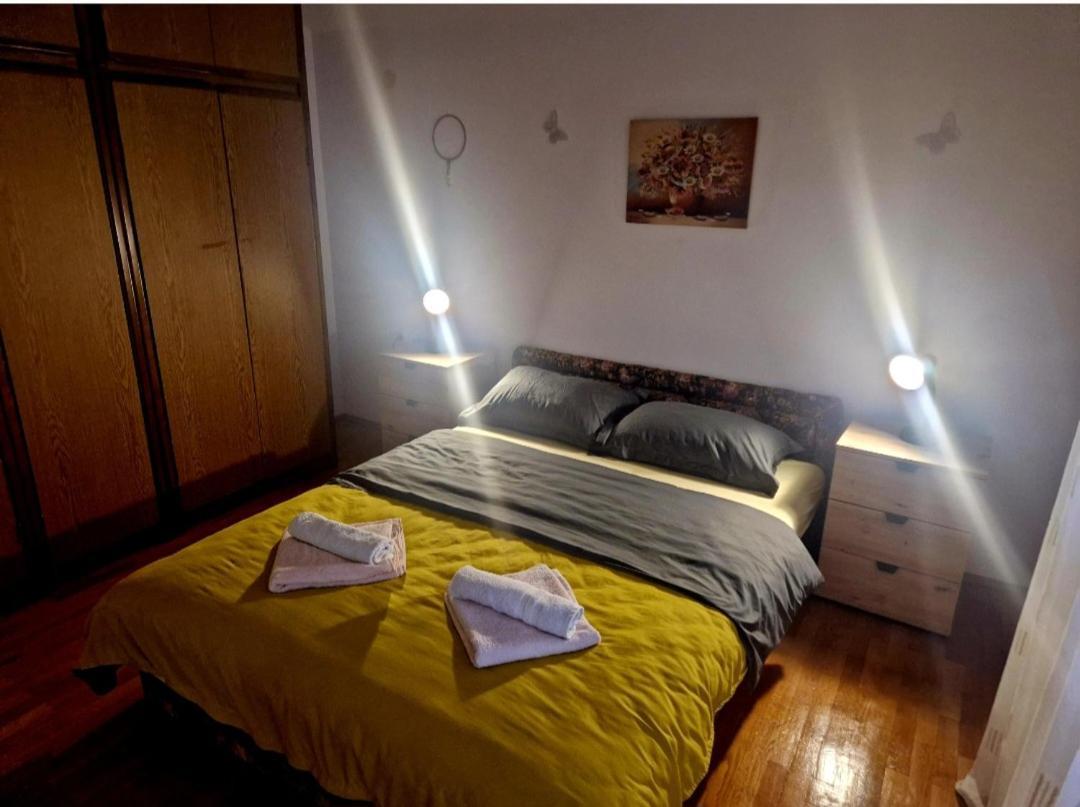 Apartman Deluxe 캐플례나 외부 사진