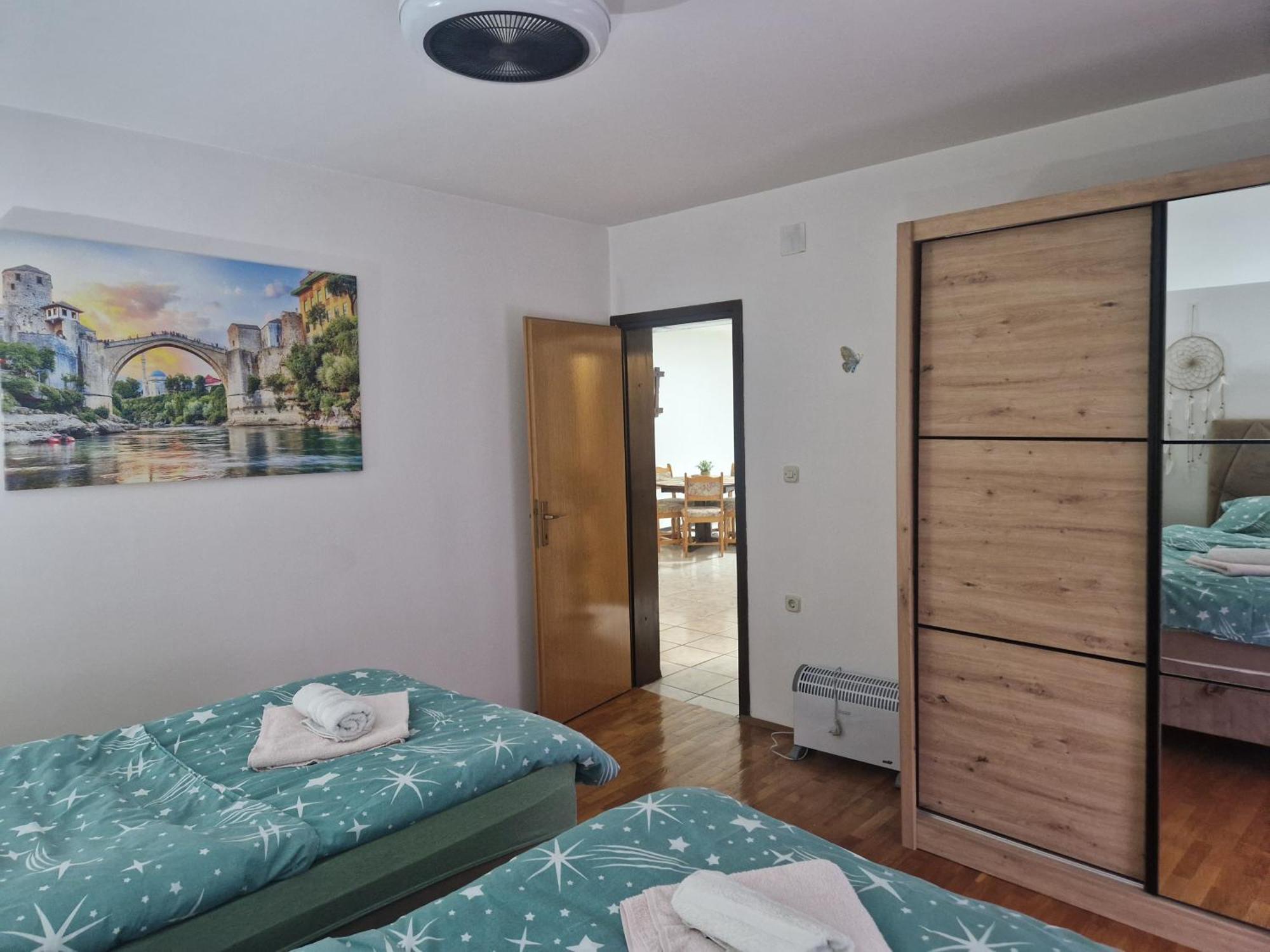 Apartman Deluxe 캐플례나 외부 사진